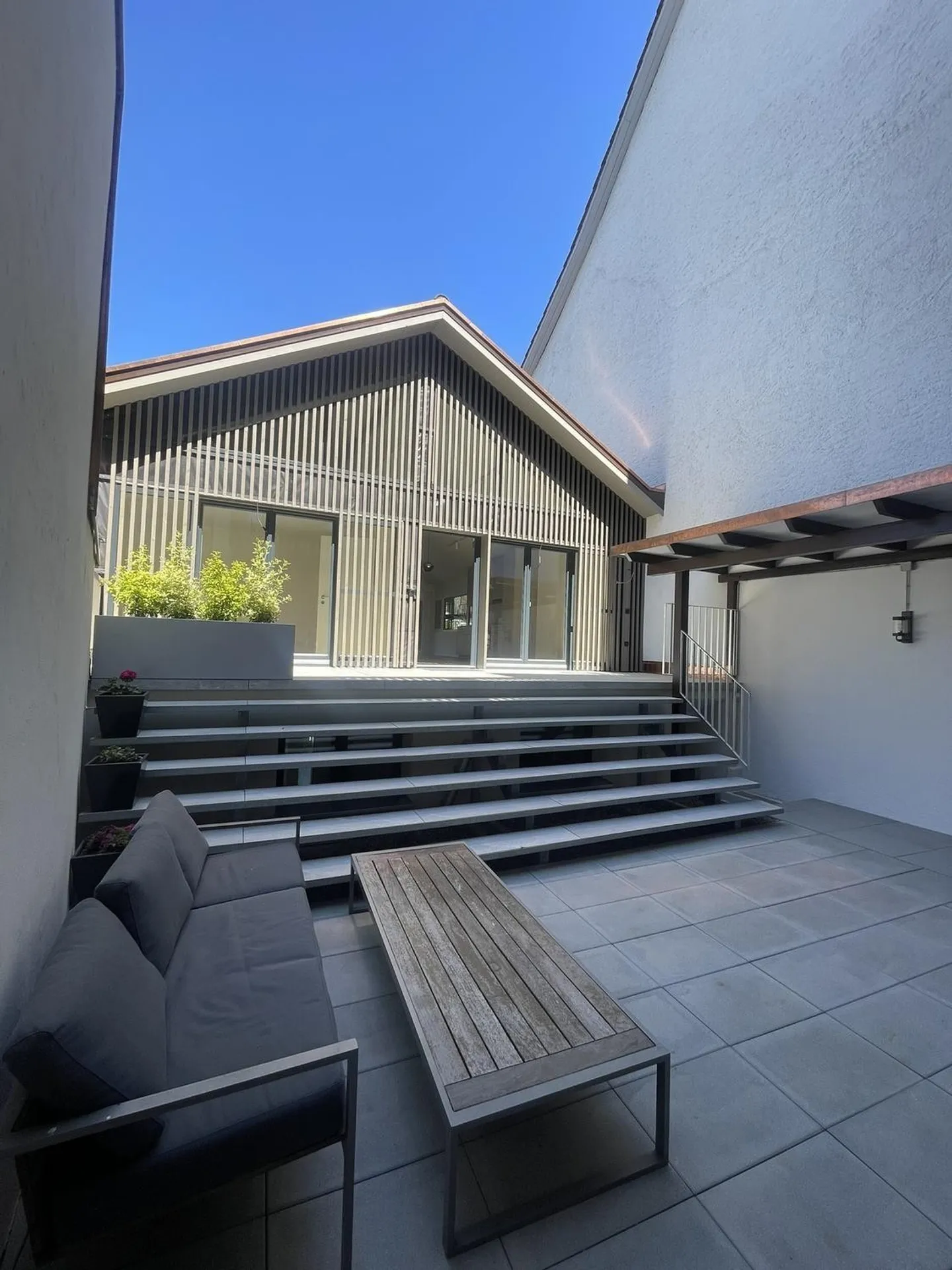 Appartement pratique de 3,5 pièces dans la vieille ville de Klingnau ! - Photo 1 sur 11