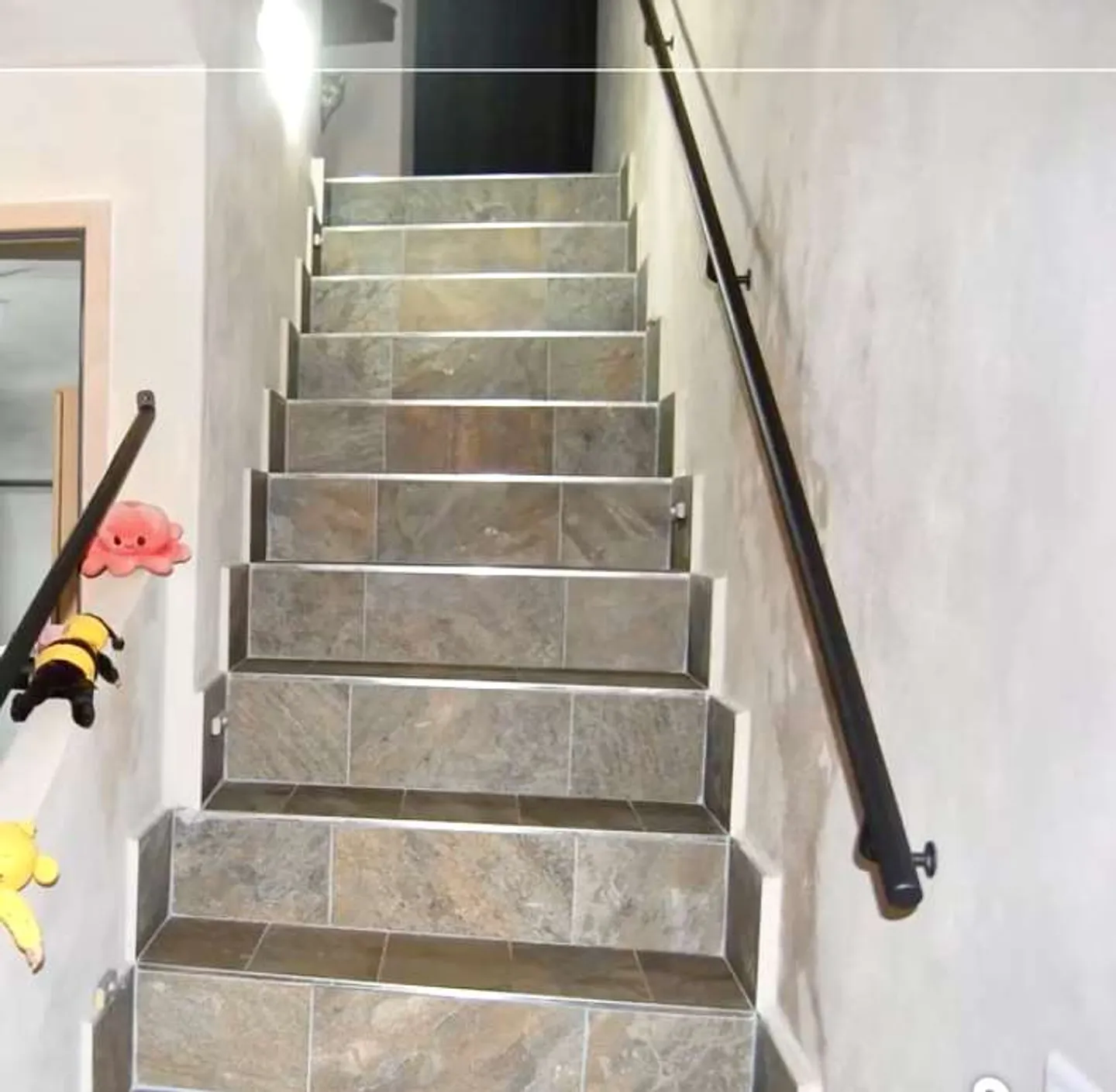 House with Terrace and Garden - Photo 9 of 13