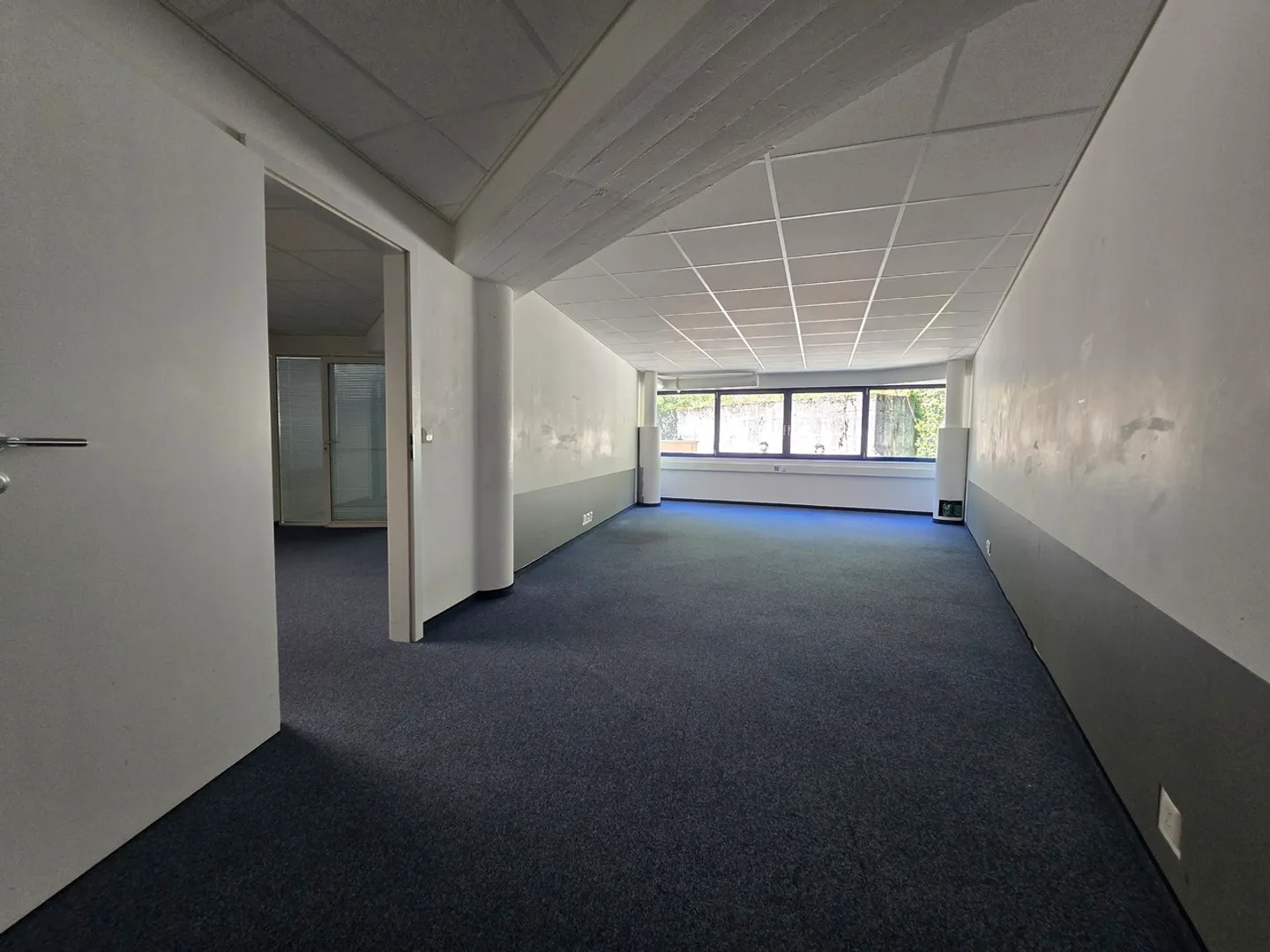 1. Miete angeboten! Optimale Lage - Büro von 104 m2 - Bahnhof Lausanne - Foto 6 von 11