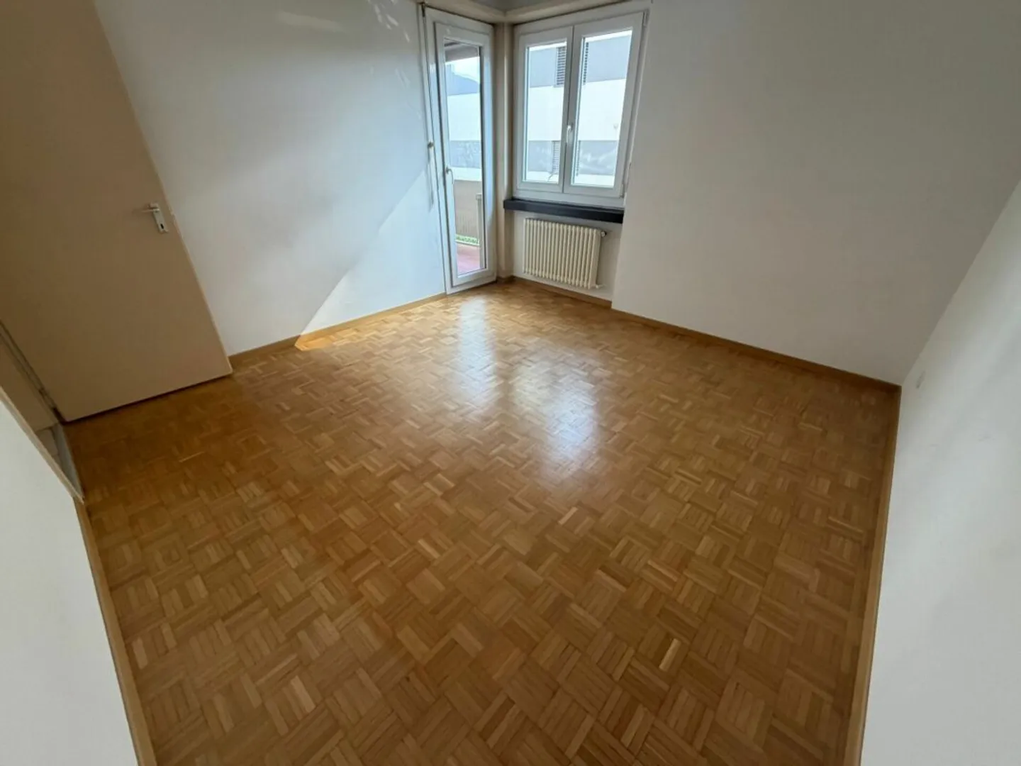 Modern 2.5 room apartment in Massagno - modern 2.5 room apartment in Massagno - Photo 2 of 15