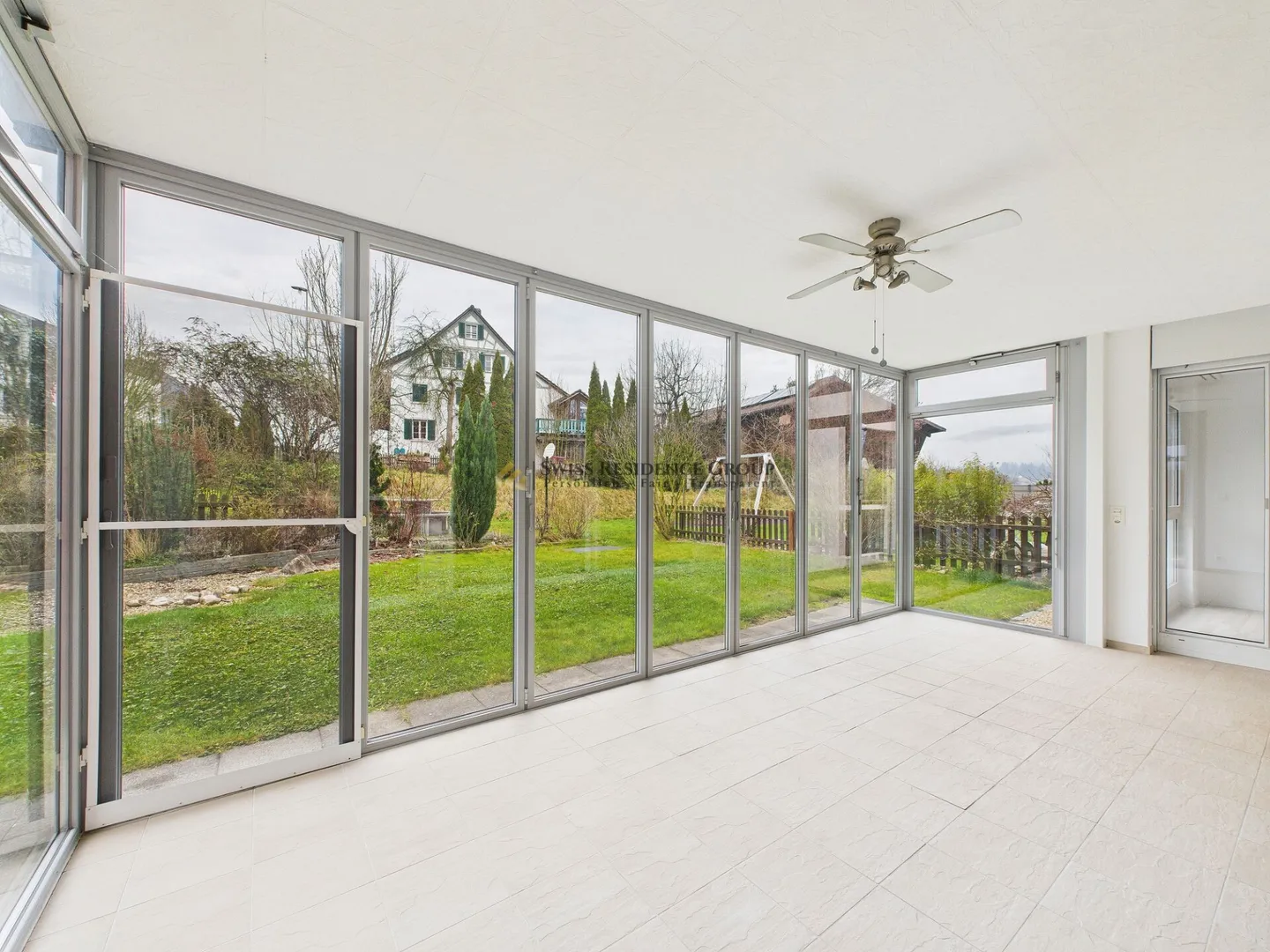 Appartement à louer - Photo 3 sur 13