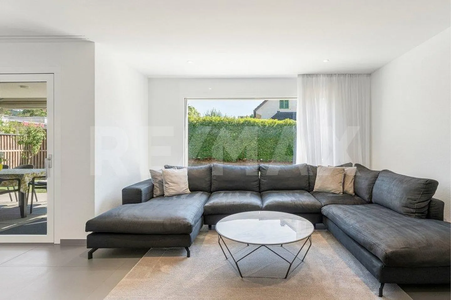 Stylish. Modern. Unique. – Your new home in Hirschthal - Photo 5 of 13