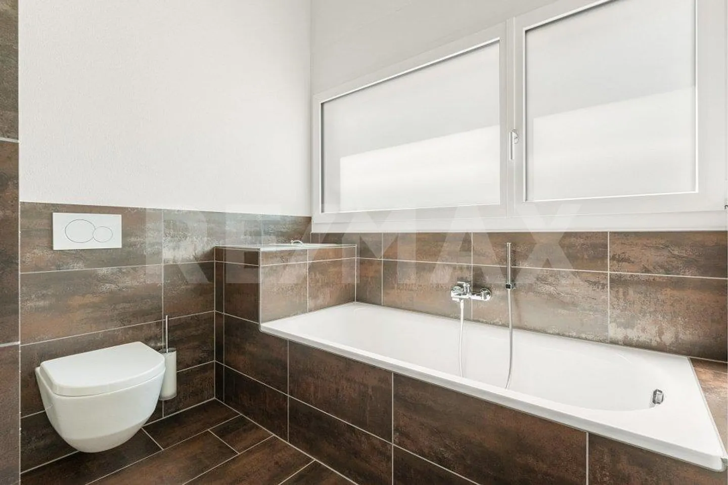 Stylish. Modern. Unique. – Your new home in Hirschthal - Photo 10 of 13