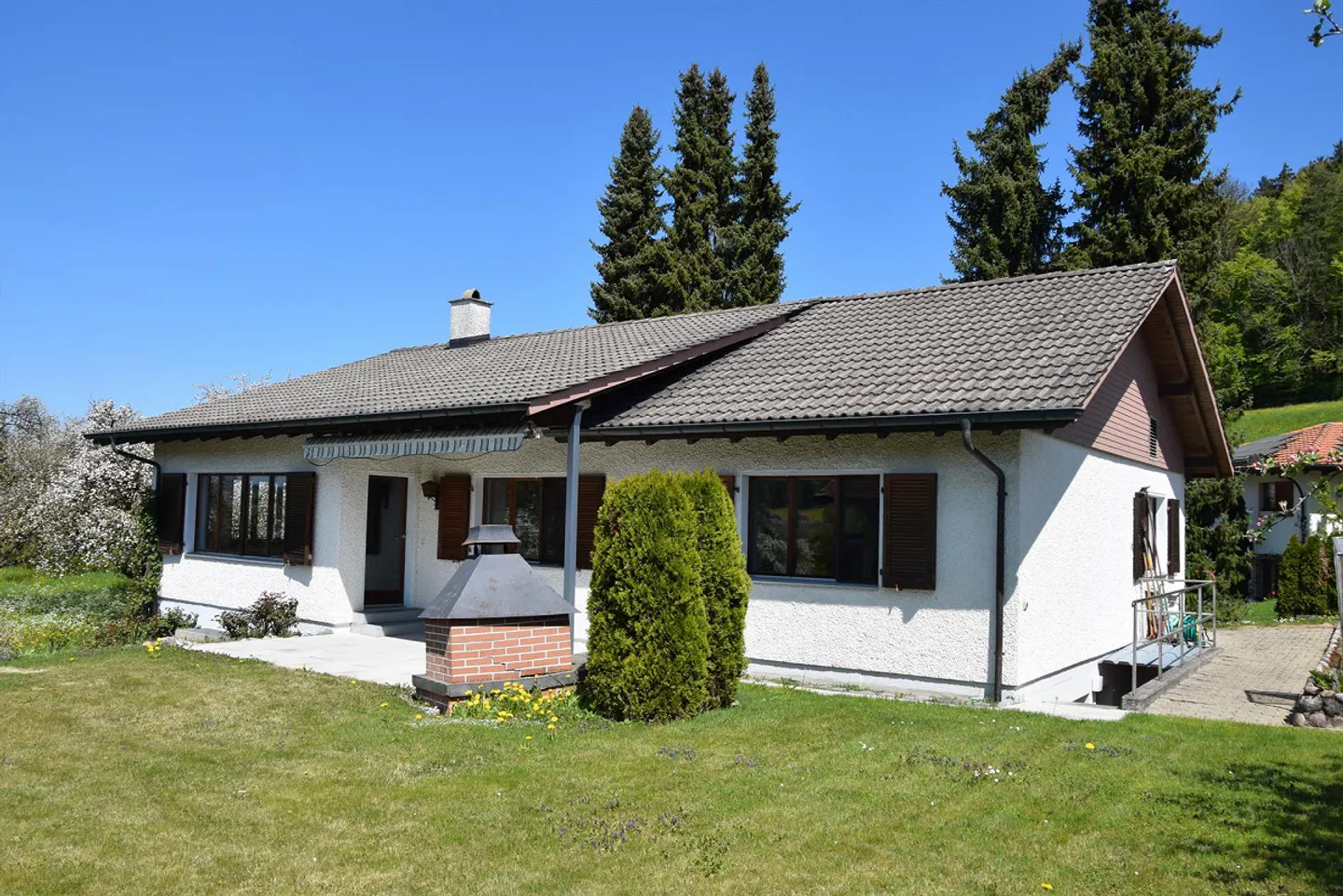 Charmantes Einfamilienhaus - Foto 2 von 15