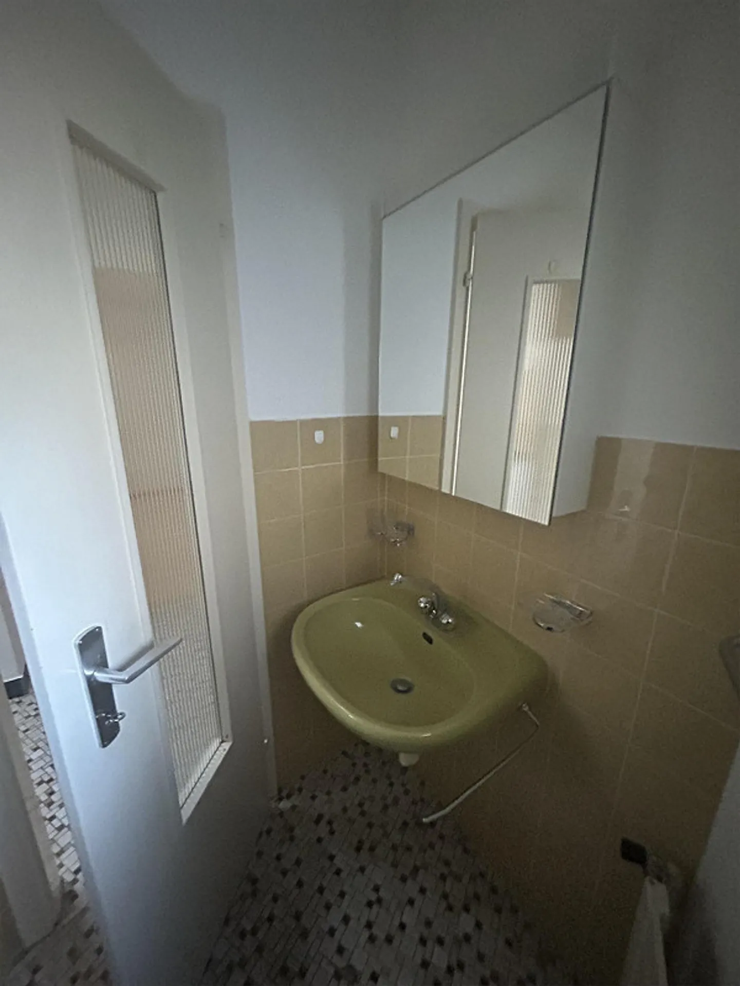 Charmantes Studio in der Altstadt - Foto 5 von 5