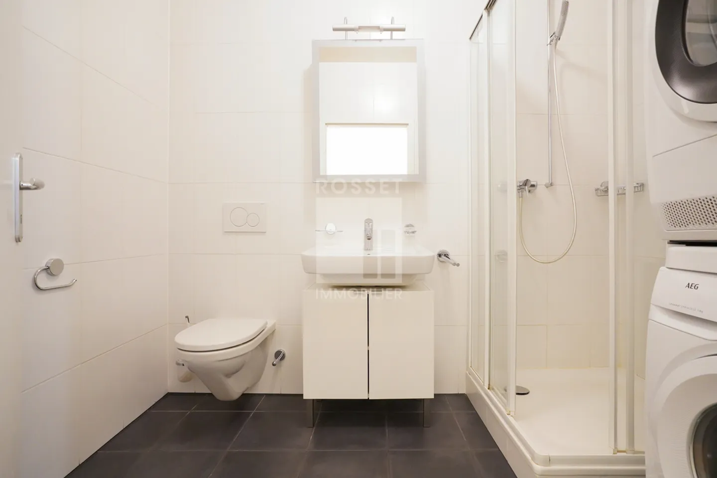 Exclusivity: 6-room apartment with balconies in Charmilles - Photo 9 of 12