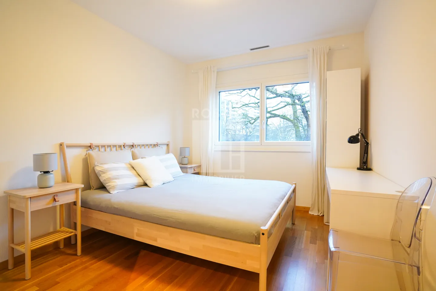 Exclusivity: 6-room apartment with balconies in Charmilles - Photo 10 of 12