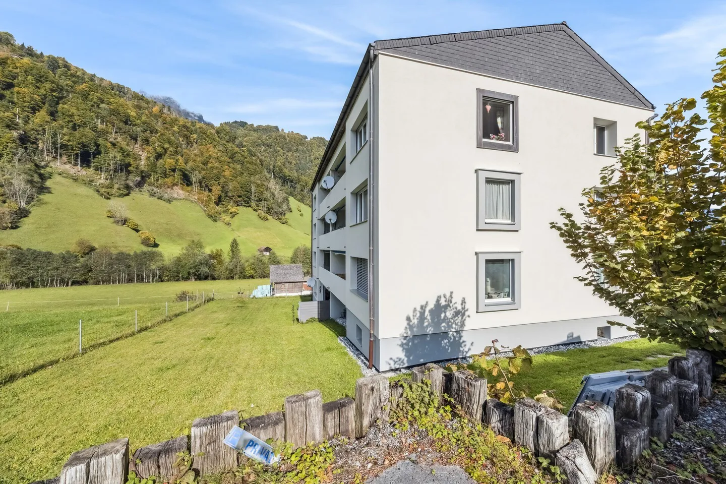 Paradiso naturale a Glarus! Vista sulle montagne, tranquillità e vicinanza a un ruscello! - Foto 10 di 10