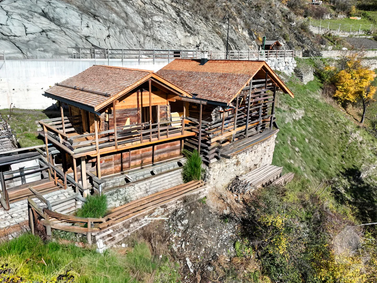 Mazot d'exception en cours de rénovation - Photo 3 sur 9