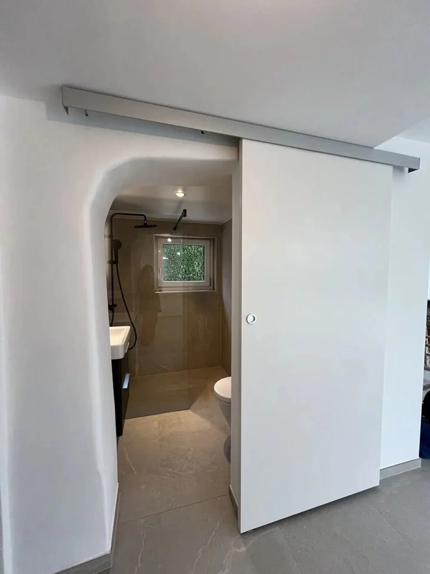 Villa Familiale Moderne avec Piscine - Photo 12 sur 13