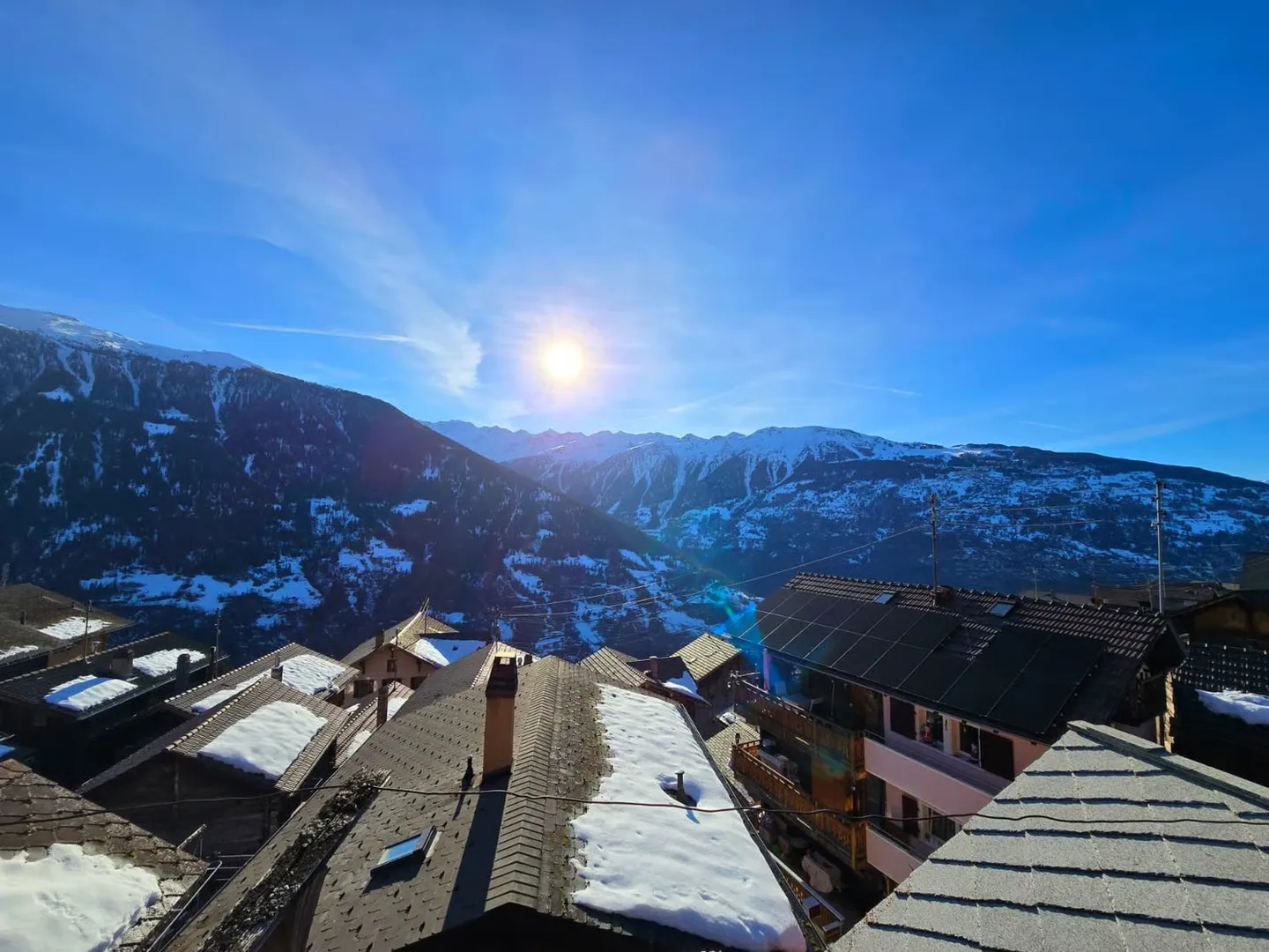 Vero villaggio casa con 2 appartamenti da ristrutturare a St-Martin (Val d'Hérens) - Foto 3 di 24
