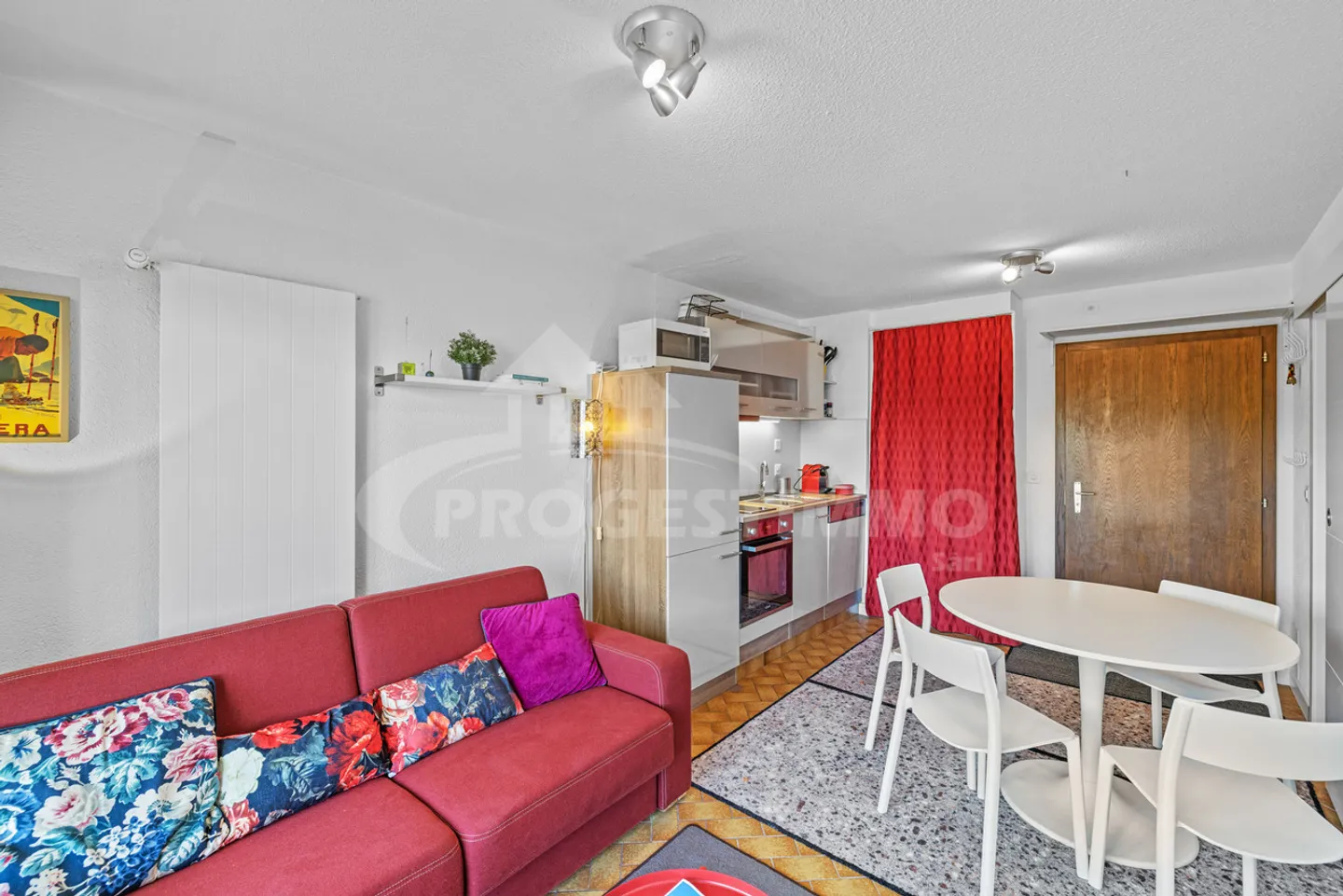 SCHÖNE 1-ZIMMER-WOHNUNG VOLLSTÄNDIG RENOVIERT - Foto 3 von 15