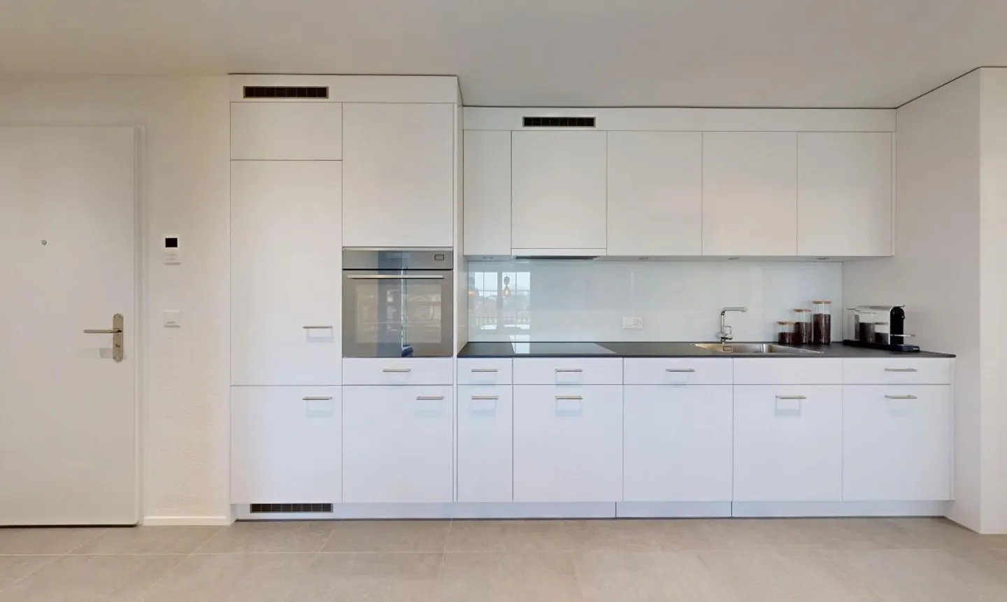 Neuwertige 2.5-Zimmer-Wohnung mit Blick ins Grüne - Foto 5 von 10