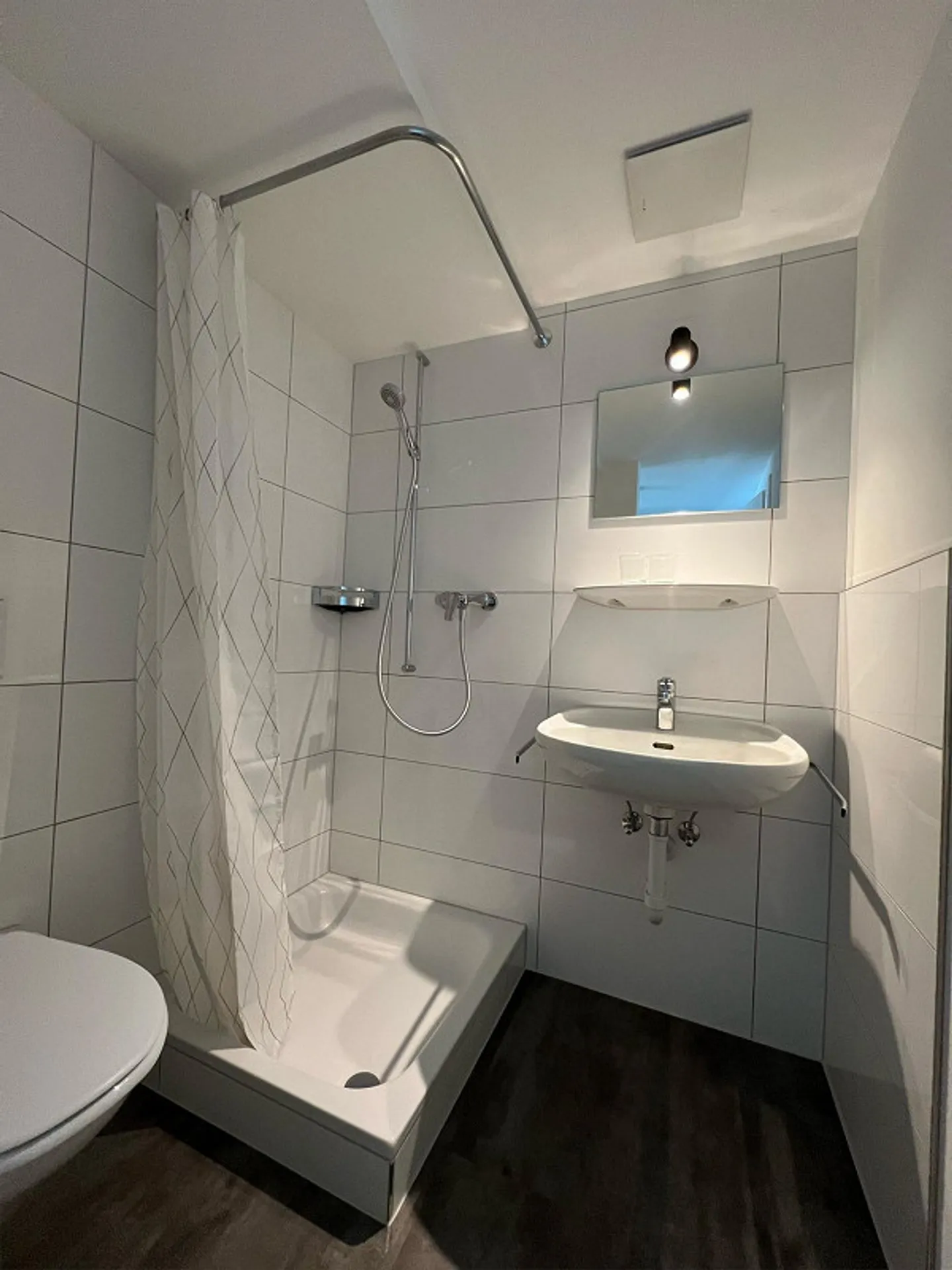 Chambres meublées avec espaces communs - Photo 8 sur 9