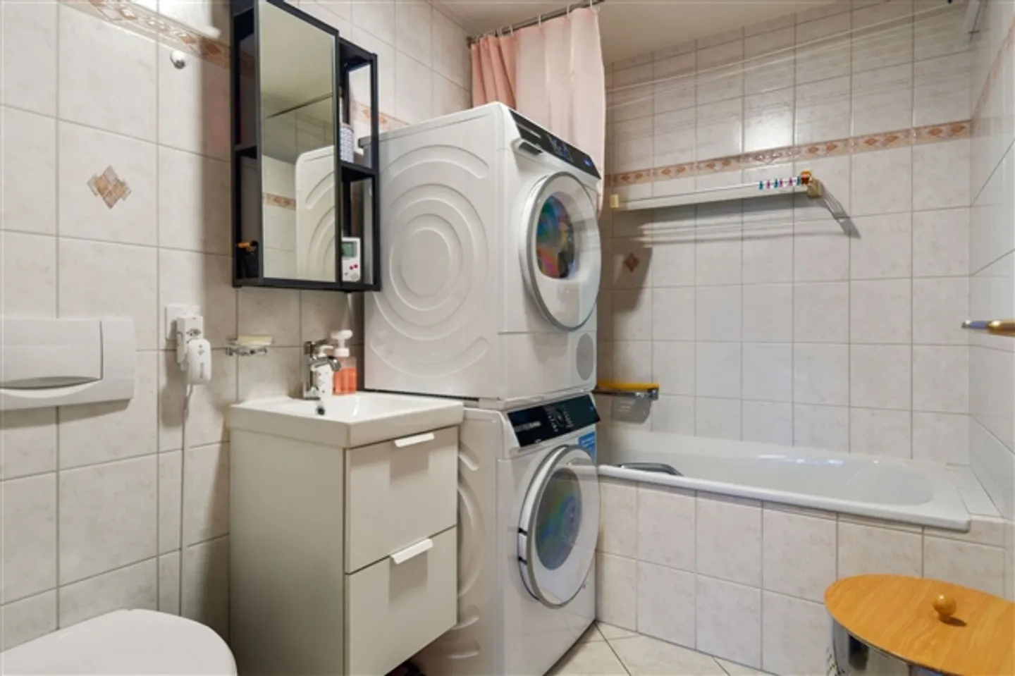 «La Chaux-de-Fonds, prächtige 4,5-Zimmer-Wohnung mit Garage und Aufzug» - Foto 11 von 13