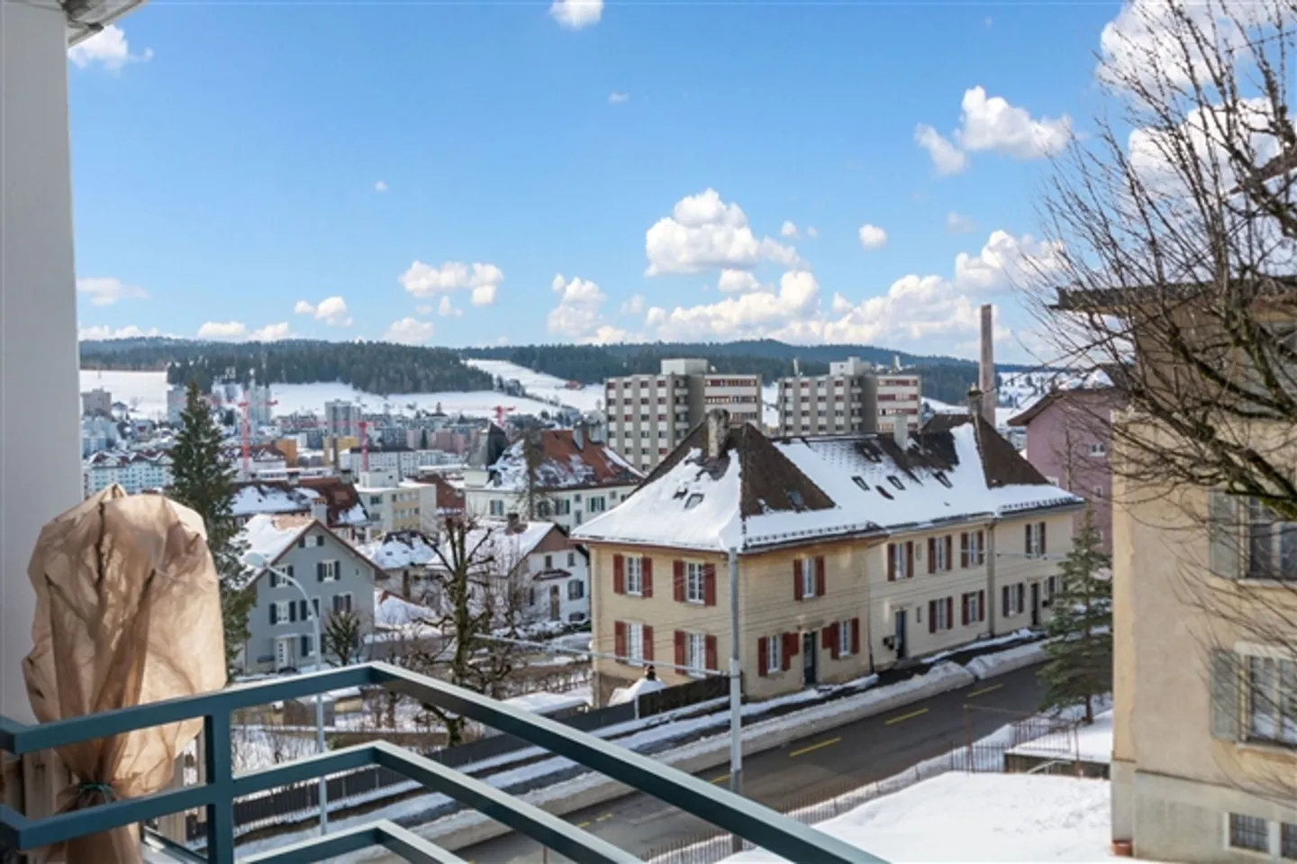 «La Chaux-de-Fonds, prächtige 4,5-Zimmer-Wohnung mit Garage und Aufzug» - Foto 13 von 13