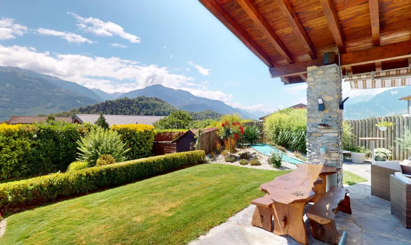 Magnifique villa familiale à Savièse - Photo 1 sur 13