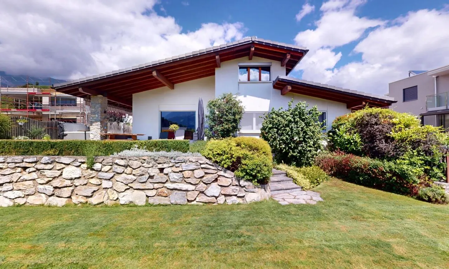 Magnifique villa familiale à Savièse - Photo 2 sur 13