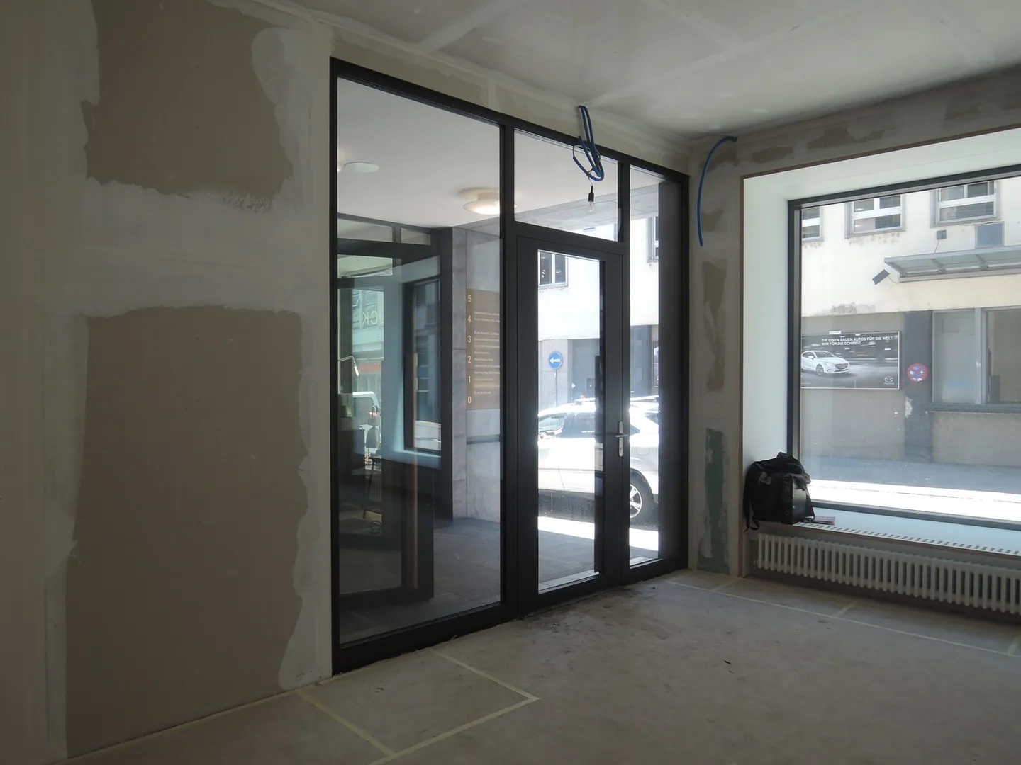 Retail space including office and warehouse - directly at Stadelhofen station - Photo 3 of 8