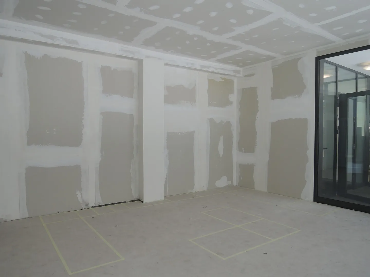 Retail space including office and warehouse - directly at Stadelhofen station - Photo 6 of 8