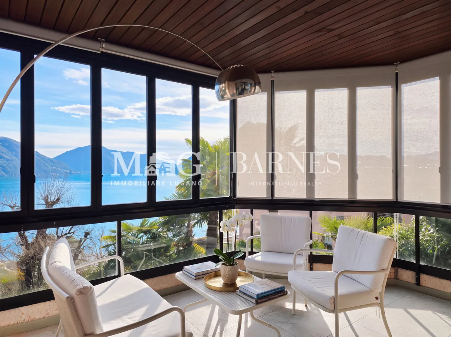 Appartamento duplex con vista lago - Foto 4 di 11
