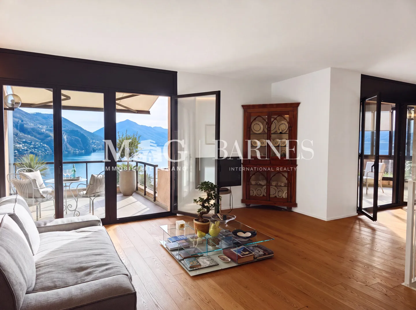 Appartamento duplex con vista lago - Foto 5 di 11