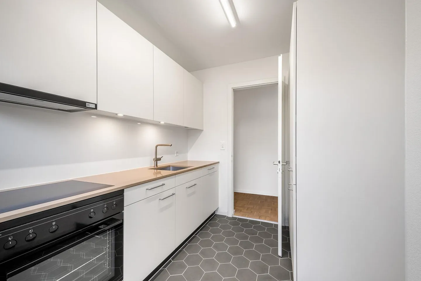 «Zentrale Stadtwohnung!» - Foto 10 von 12