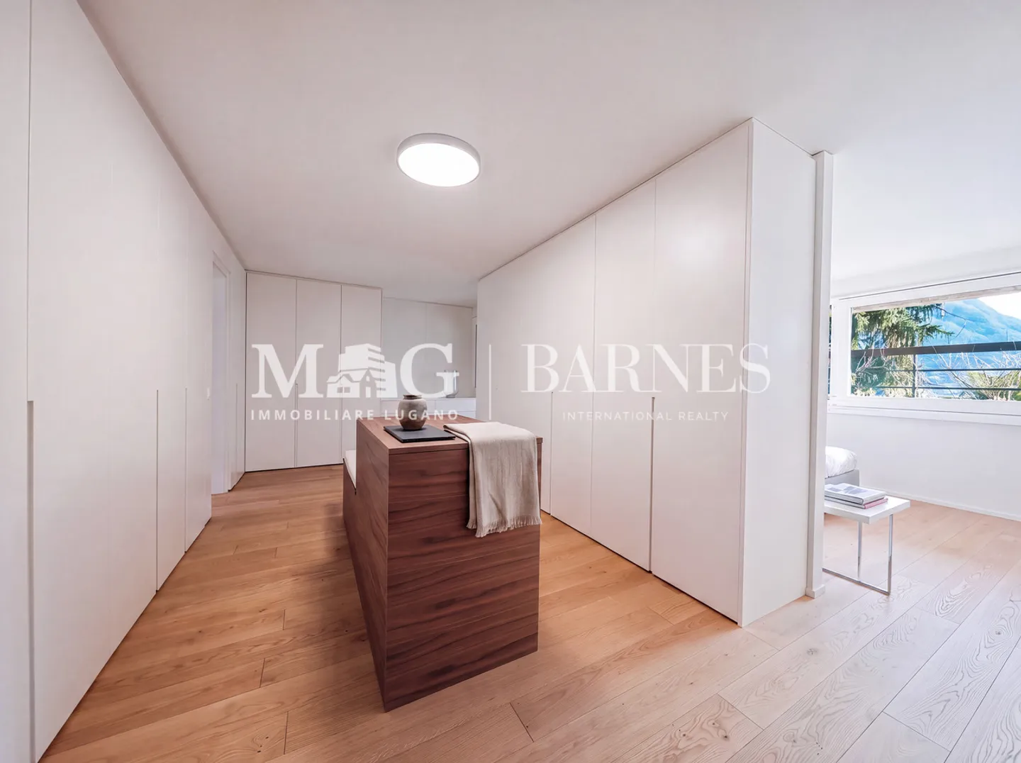 Appartamento duplex con vista lago - Foto 8 di 11