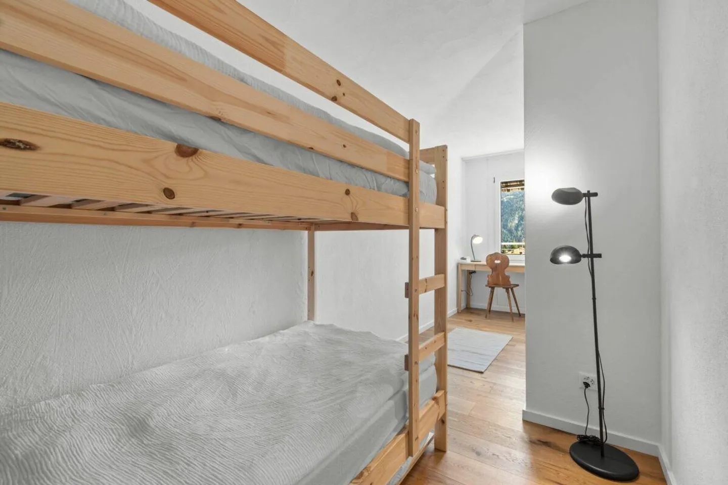 LAAX RETREAT | Freshly renovated holiday home for singles, couples, and families - Photo 13 of 13