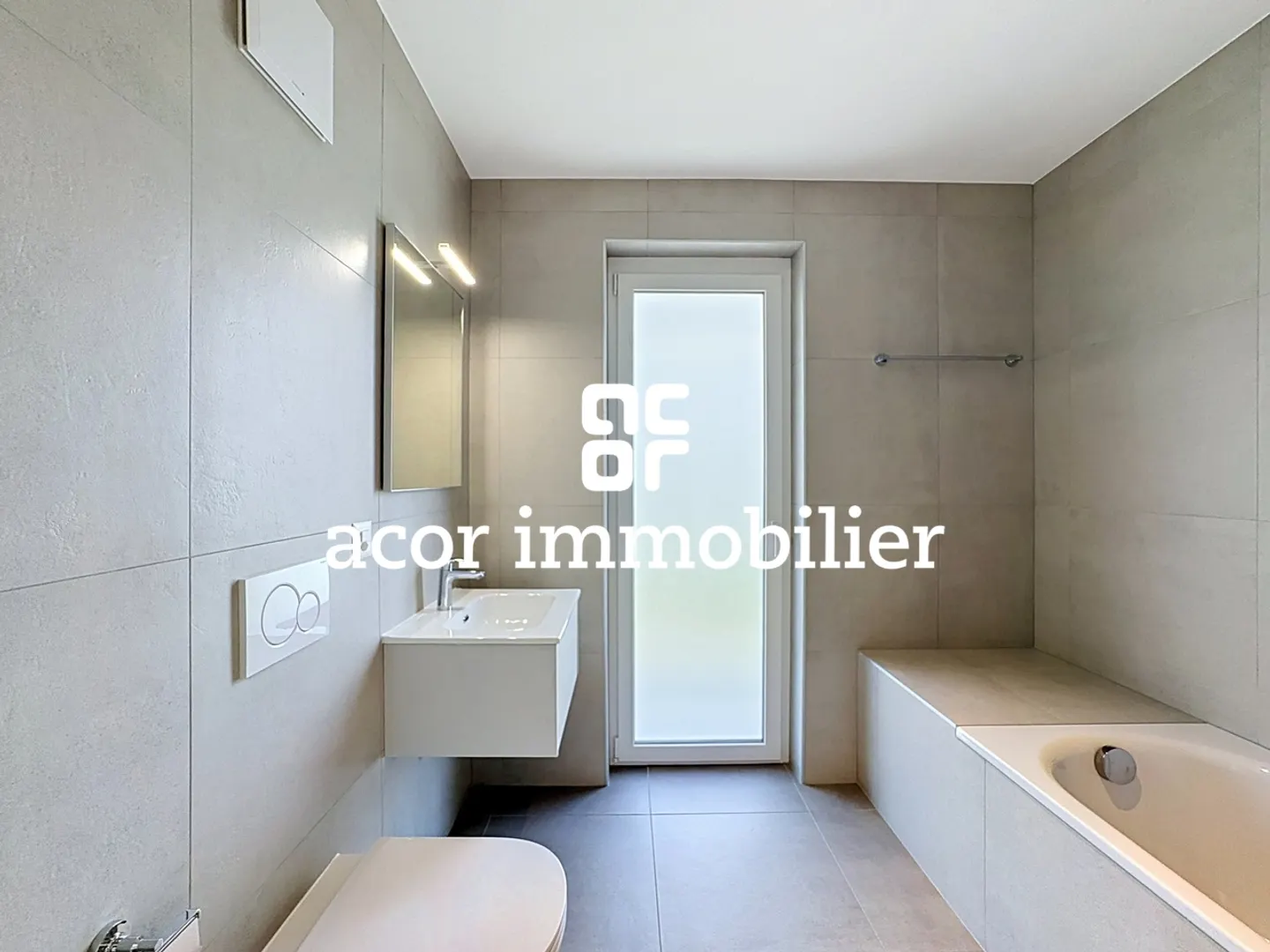 Spacious Apartment in Sion - Photo 9 of 12