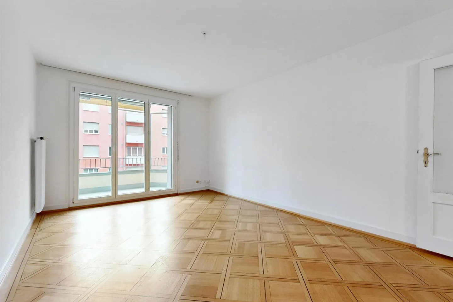 Schöne Wohnung im Stadtzentrum von Lausanne - Foto 4 von 11