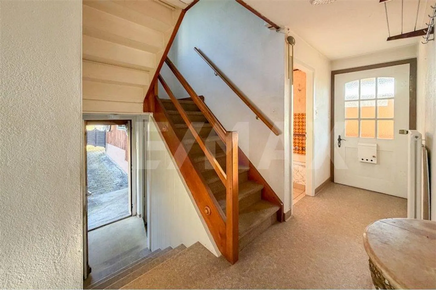 Single-family home with 1,770 m² of building land – slightly elevated with a beautiful view in Su... - Photo 7 of 13