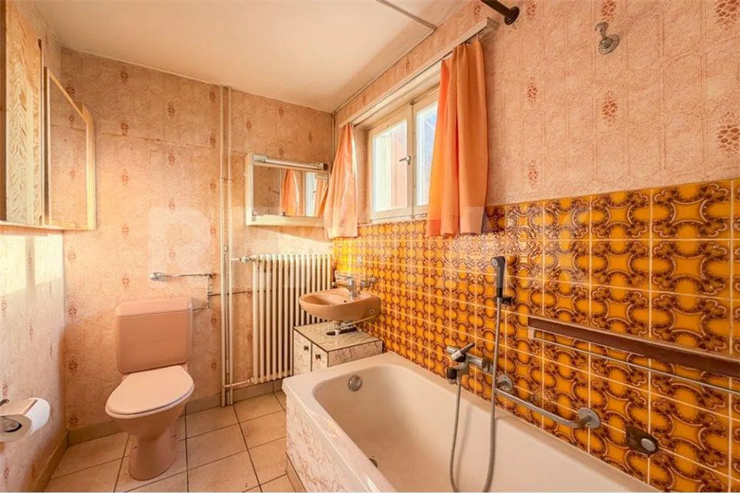 Single-family home with 1,770 m² of building land – slightly elevated with a beautiful view in Su... - Photo 8 of 13