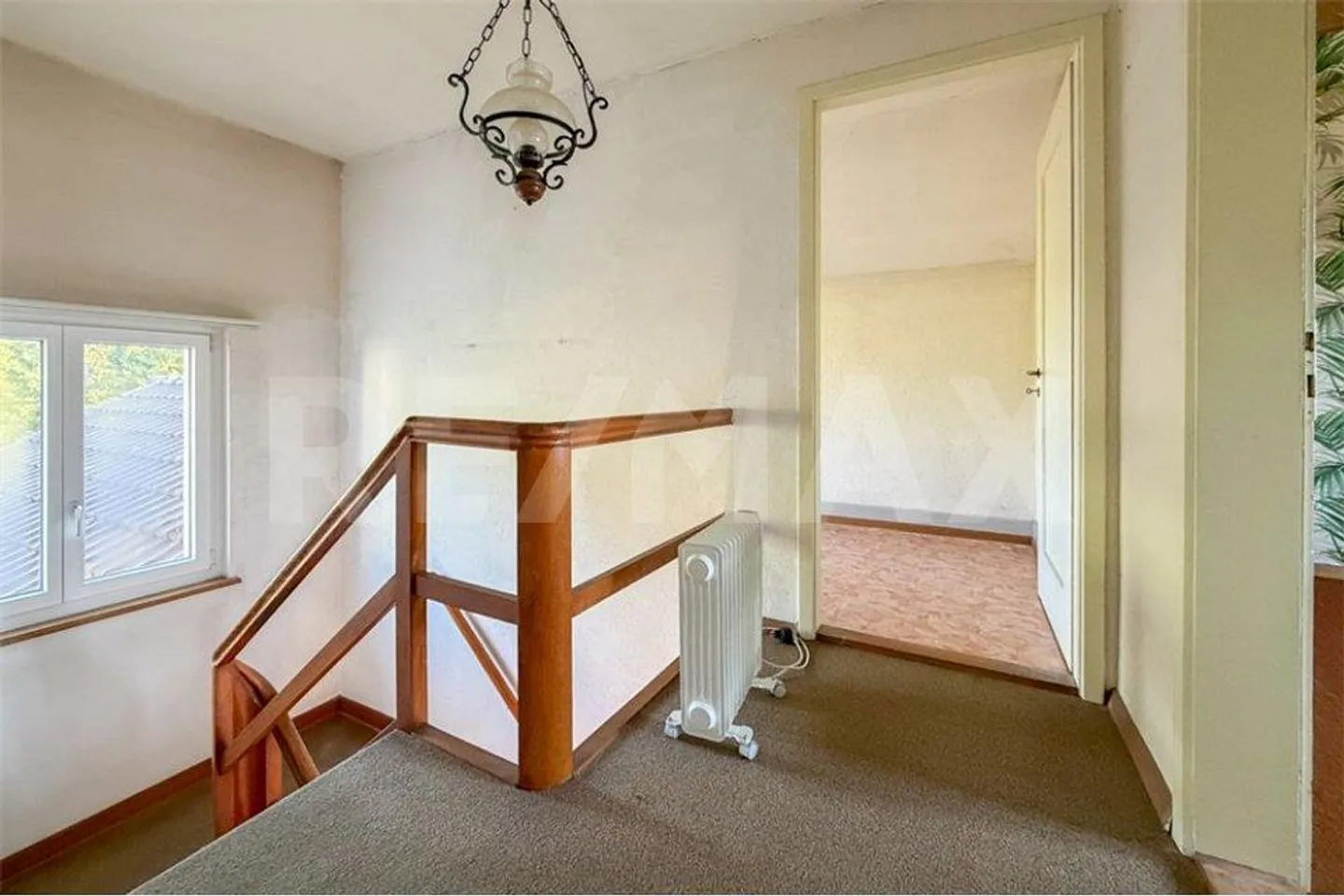 Single-family home with 1,770 m² of building land – slightly elevated with a beautiful view in Su... - Photo 9 of 13