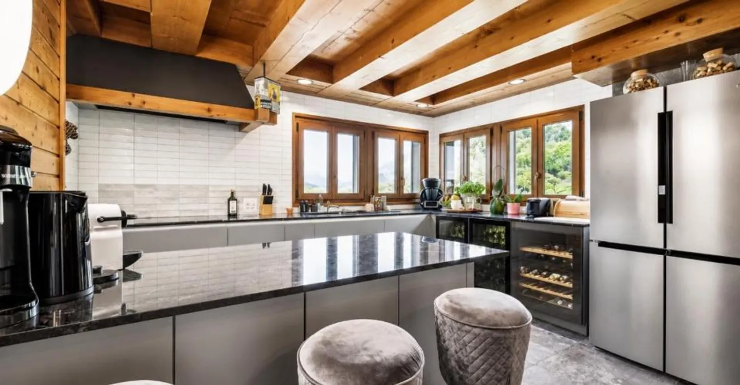 Wunderschönes renoviertes Chalet mit außergewöhnlichem Blick - Foto 6 von 13