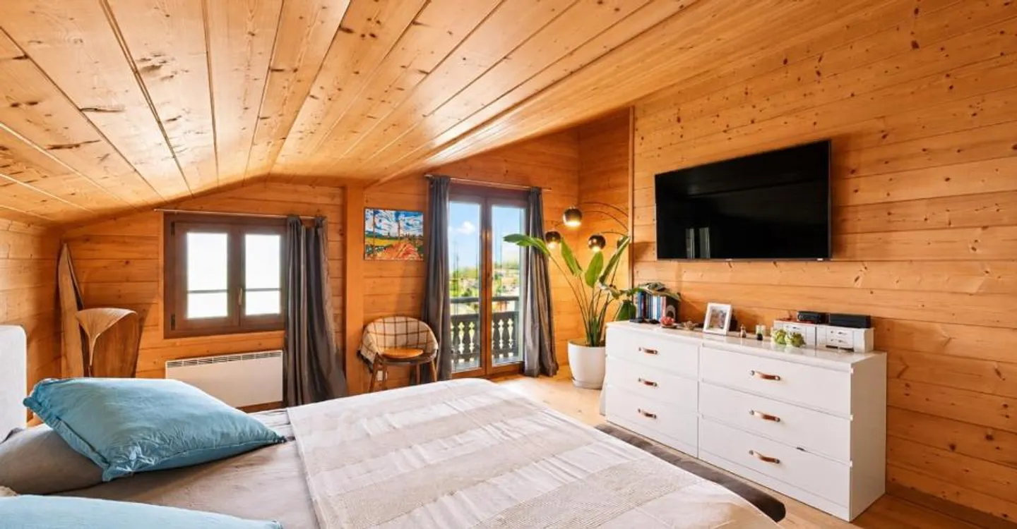 Wunderschönes renoviertes Chalet mit außergewöhnlichem Blick - Foto 9 von 13