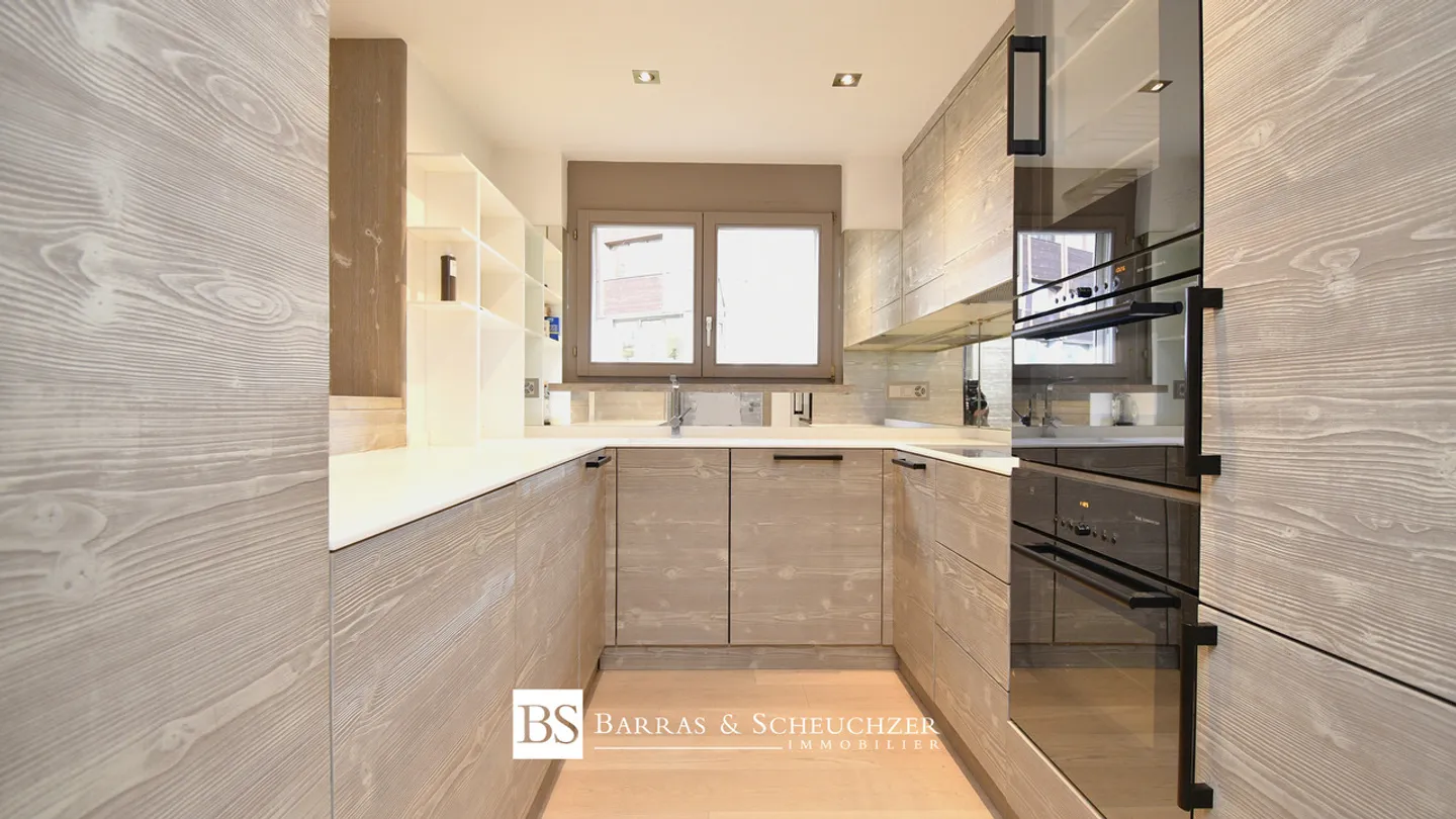 Appartement de prestige rénové, à proximité du golf - Photo 4 of 17