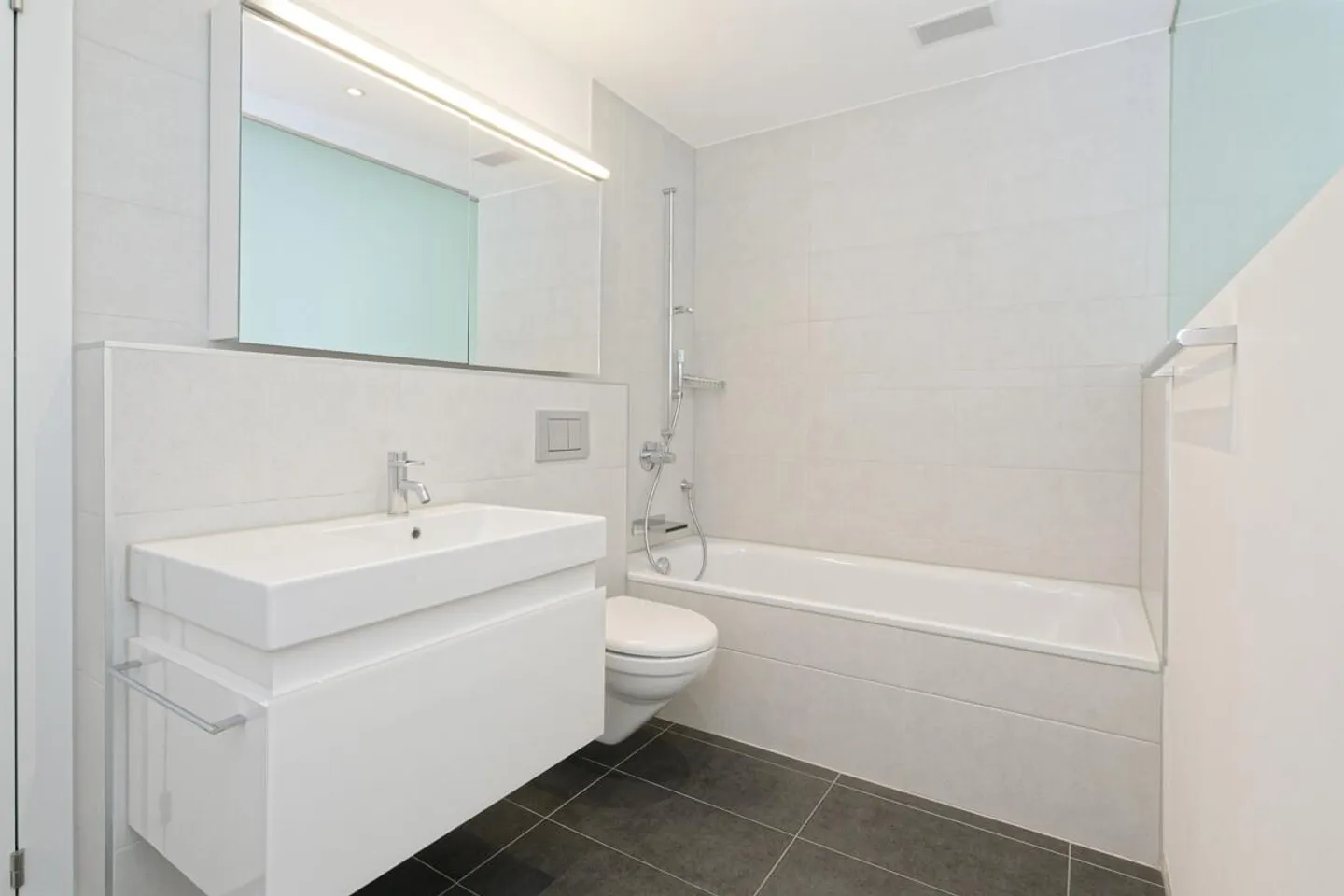 Zürich : Appartement 3.5 pièces avec espace jardin - Photo 4 sur 5