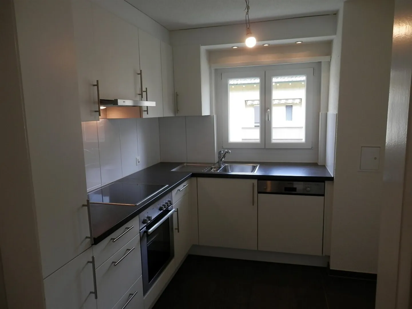 WOHNEN SIE GERNE ruhig in gepflegter Umgebung ? - Foto 3 von 9