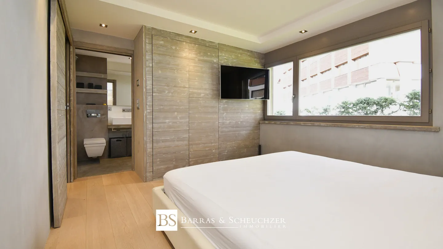 Appartement de prestige rénové, à proximité du golf - Photo 7 of 17