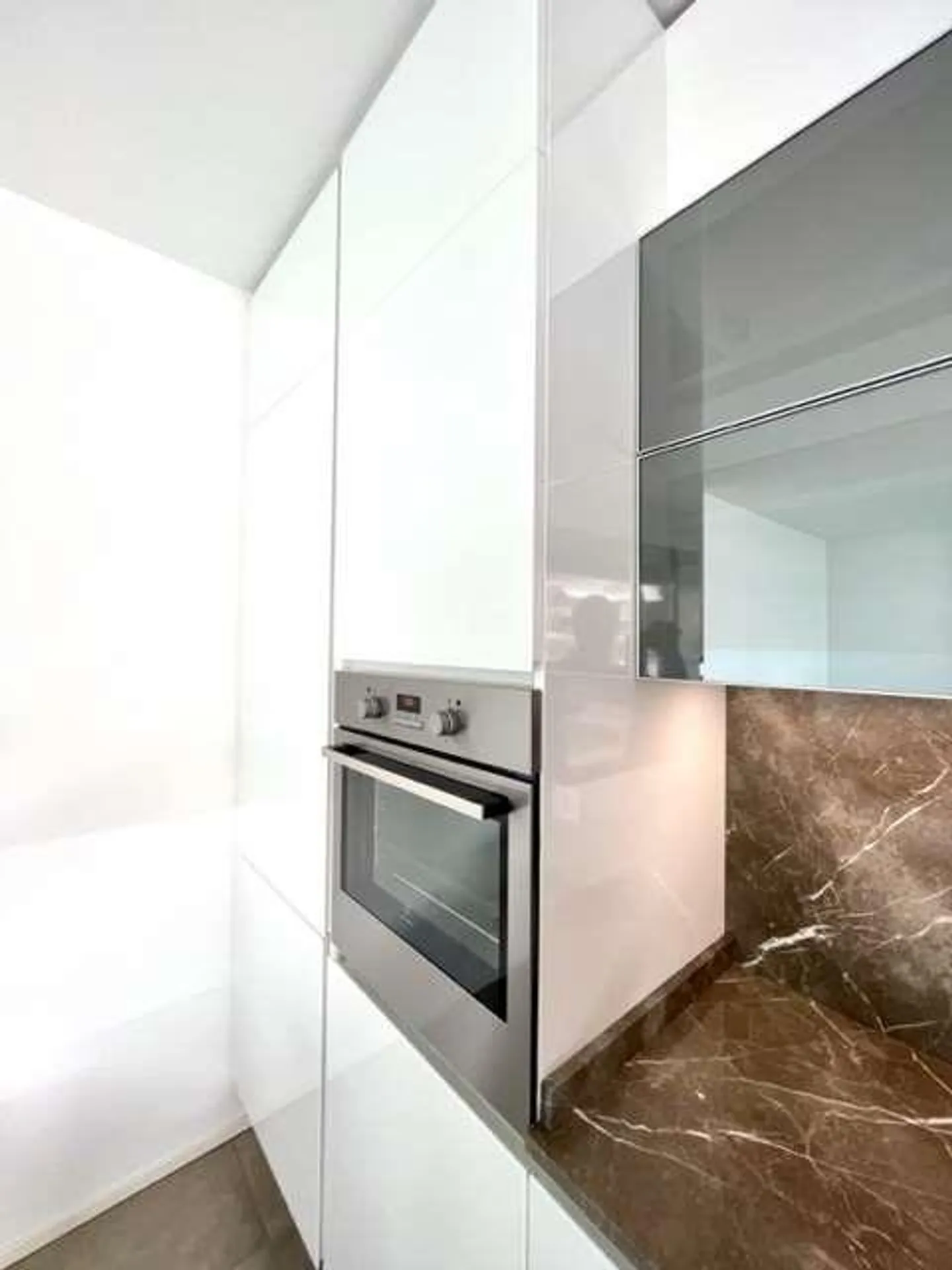Appartamento di alto standard con terrazza - Foto 5 di 13