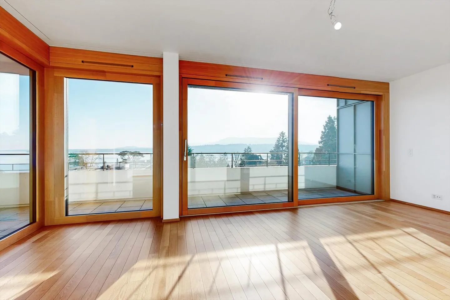 Your new home just steps from the lake! - Photo 5 of 11