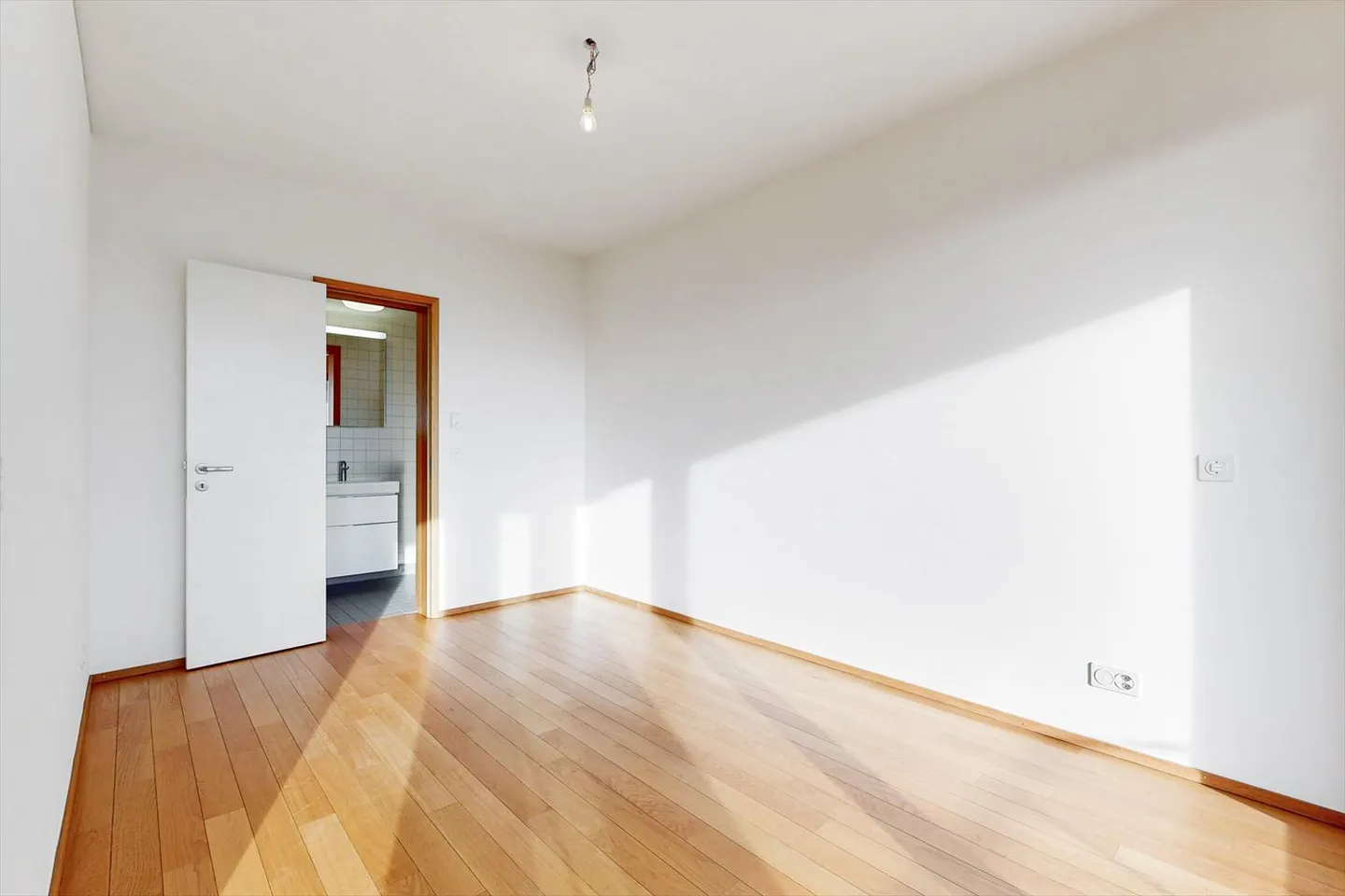 Your new home just steps from the lake! - Photo 8 of 11