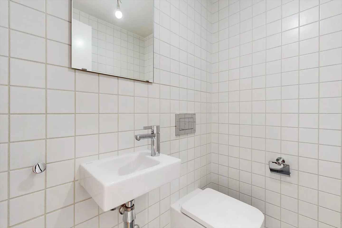 Your new home just steps from the lake! - Photo 10 of 11