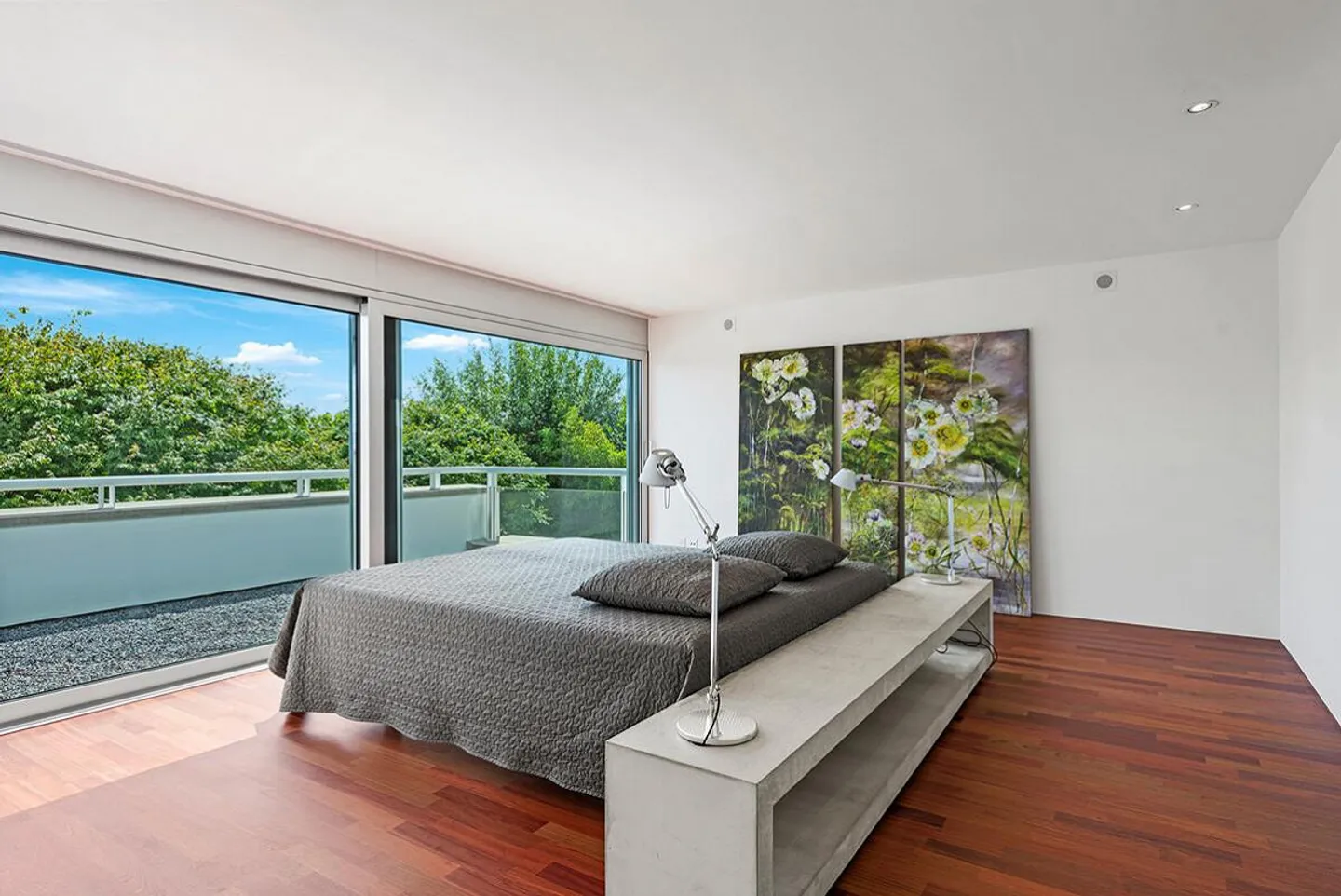Stylish Living - a rare opportunity - Photo 6 of 9