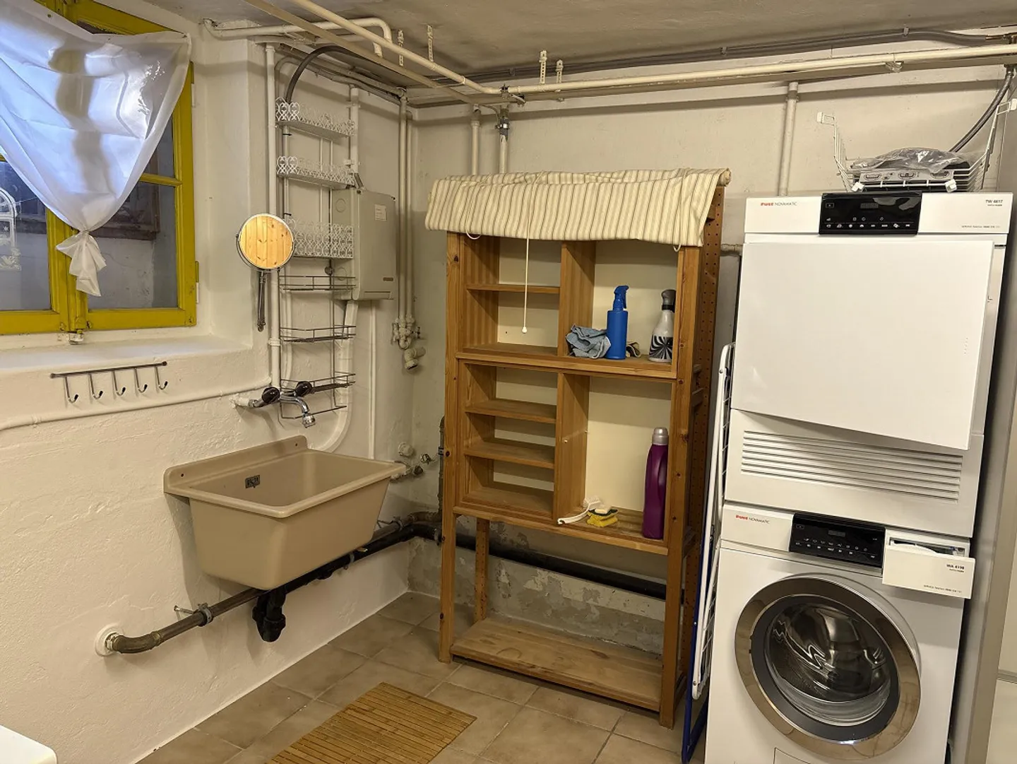 6½-Room Single-Family House with Pool in a Quiet Location in Wabern - Photo 20 of 22