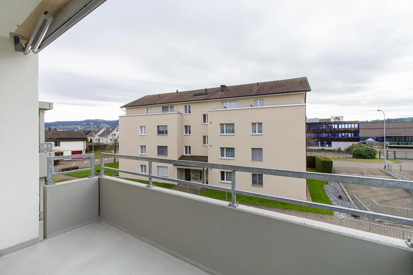 Appartement 4.5 pièces confortable - Photo 10 sur 10