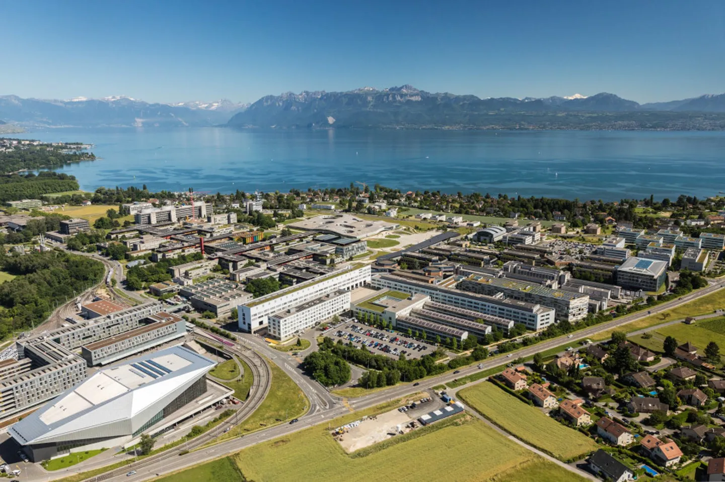 Investimento di oltre quaranta studi a 10 minuti dall'EPFL (VD-CH) - Foto 1 di 1