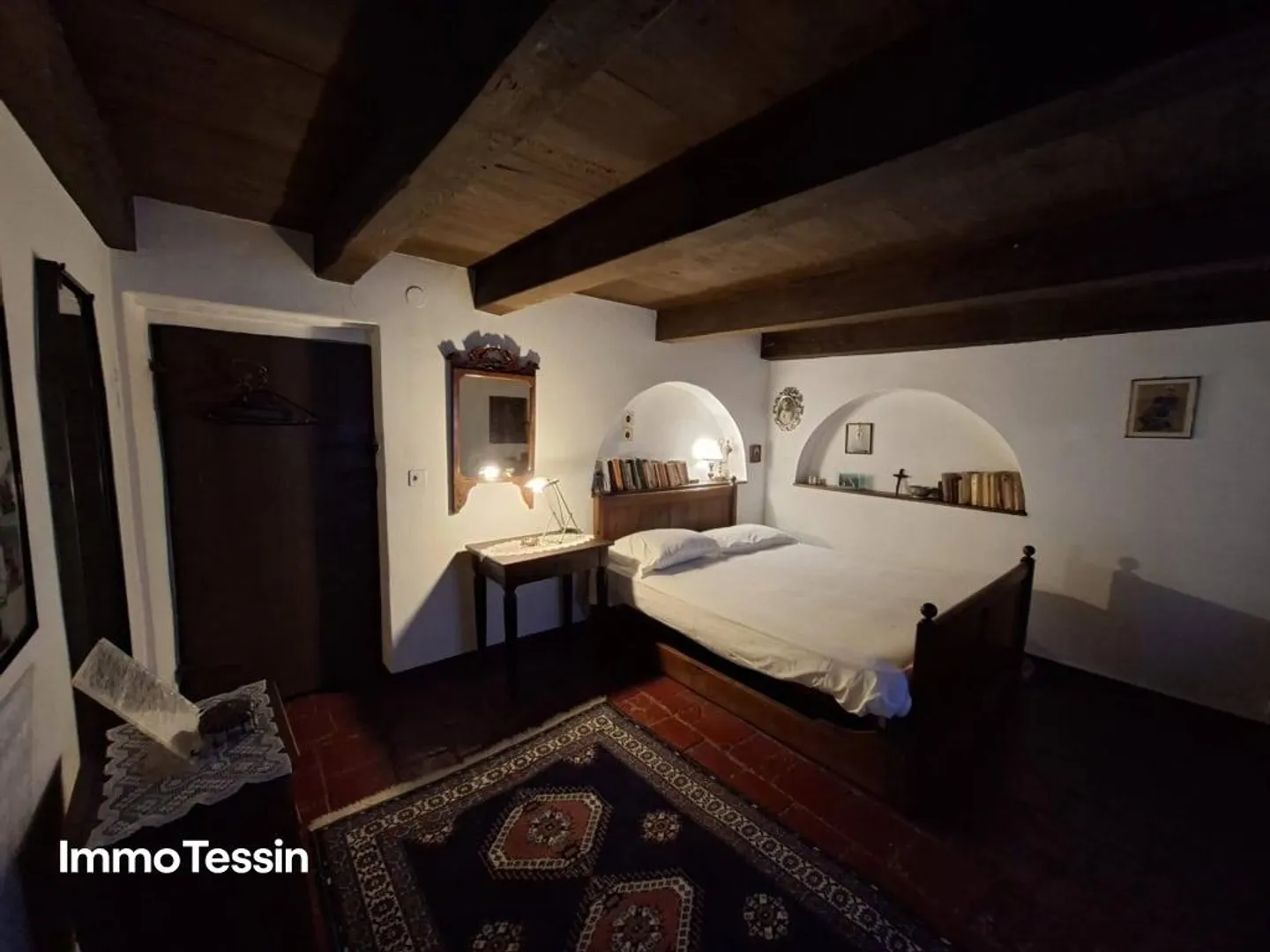 Authentic Ticino House with Lots of Charm in a Quiet Location in the Heart... - Photo 10 of 13