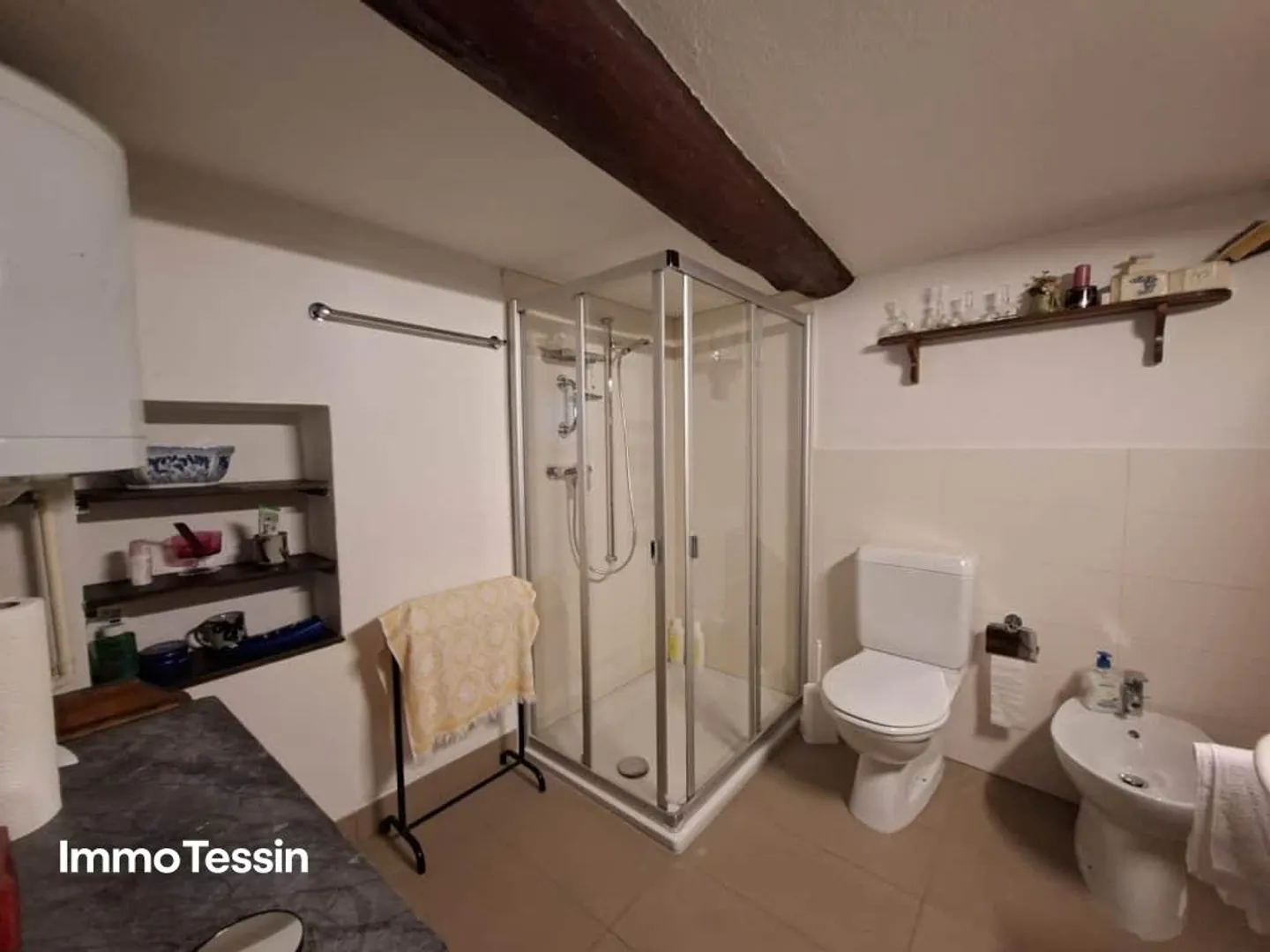 Authentic Ticino House with Lots of Charm in a Quiet Location in the Heart... - Photo 13 of 13